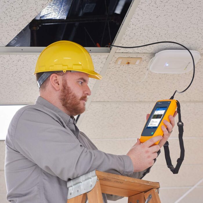 Fluke Networks LIQ-KIT LinkIQ Cable + Network Tester Kit - Image 7
