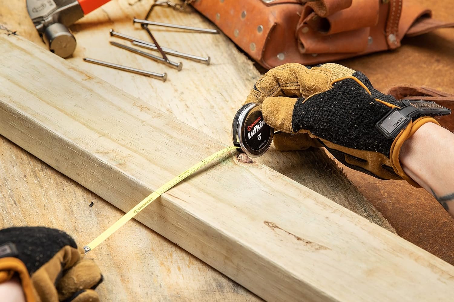 Crescent Lufkin 1/4″ x 6′ Executive® Diameter Yellow Clad A19 Blade Pocket Tape Measure – W606PD