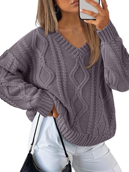 Oversized Cable Knit Sweaters for Women 2025 Cozy Pullover Knit Fall Outfits V Neck Cute Winter Clothing